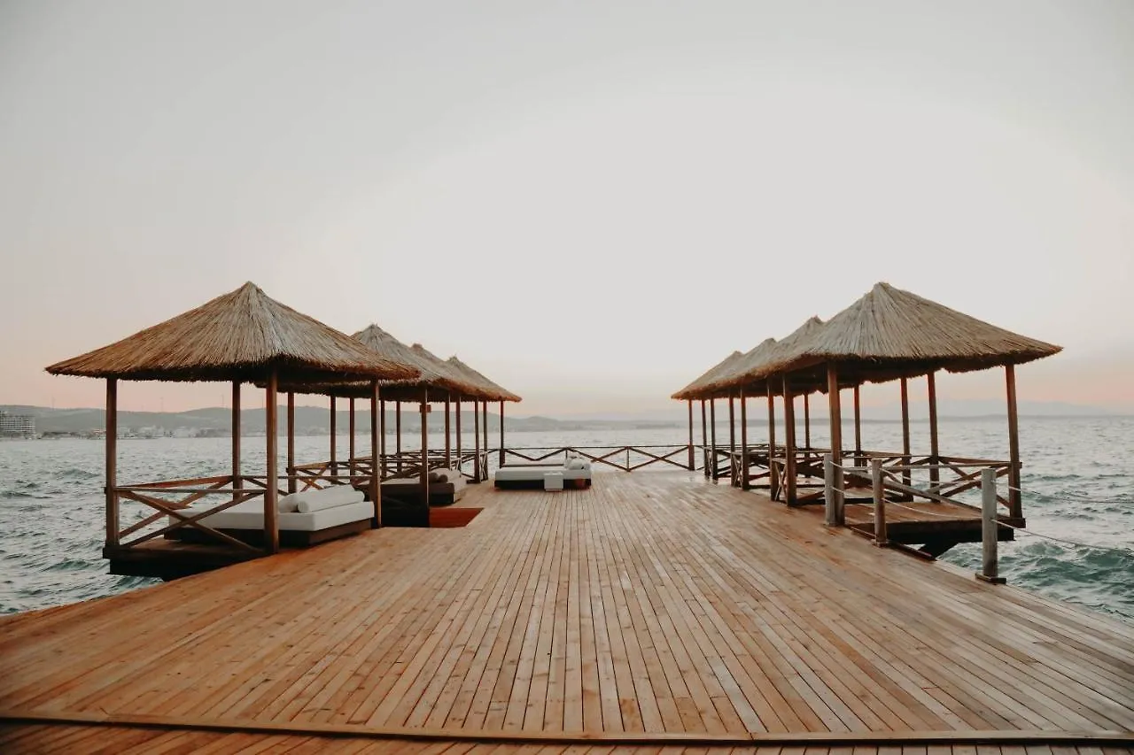Maja Luxury Çeşme Otel